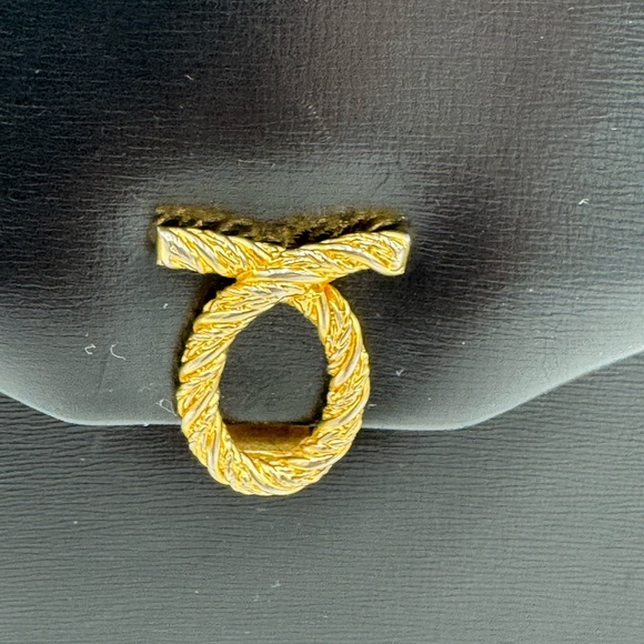 Launer London Traviata Top Handle Leather Bag Black - Picture 4 of 17